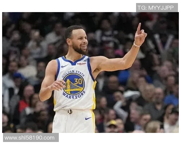 克林特卡佩拉：从默默无闻到NBA篮板之王的奋斗历程与成就